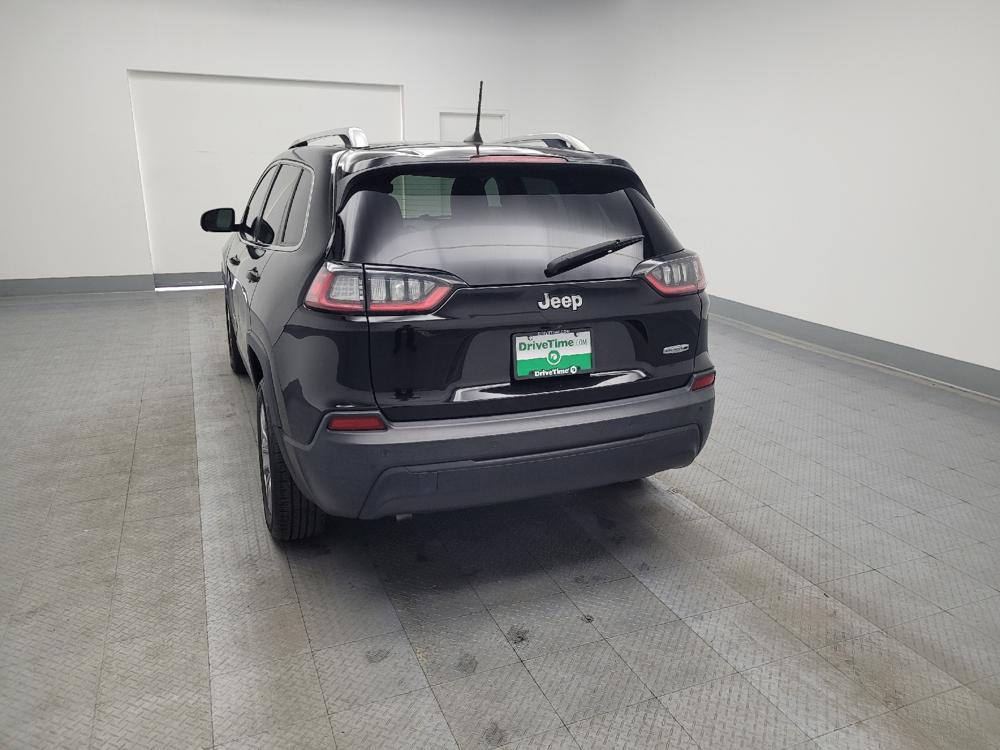 used 2021 Jeep Cherokee car, priced at $17,795