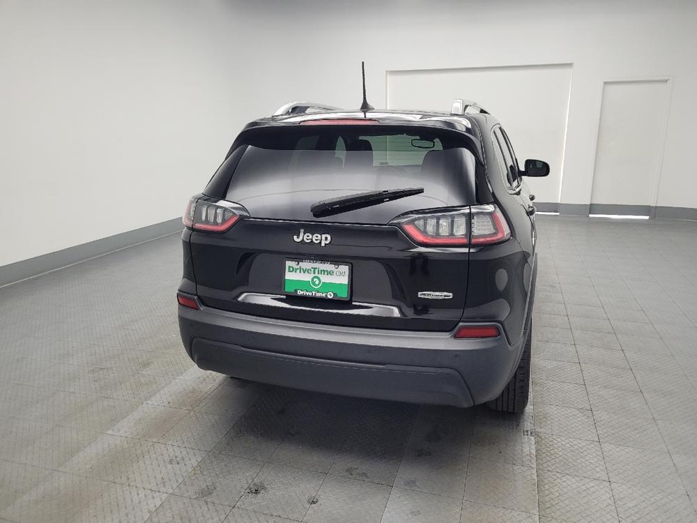 used 2021 Jeep Cherokee car, priced at $17,795