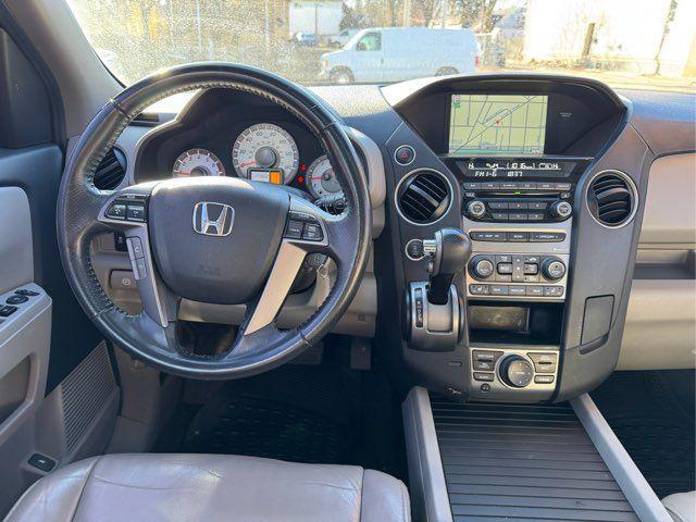 used 2013 Honda Pilot car, priced at $9,995