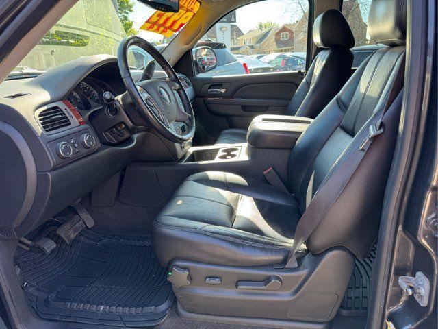 used 2010 GMC Yukon car, priced at $9,995
