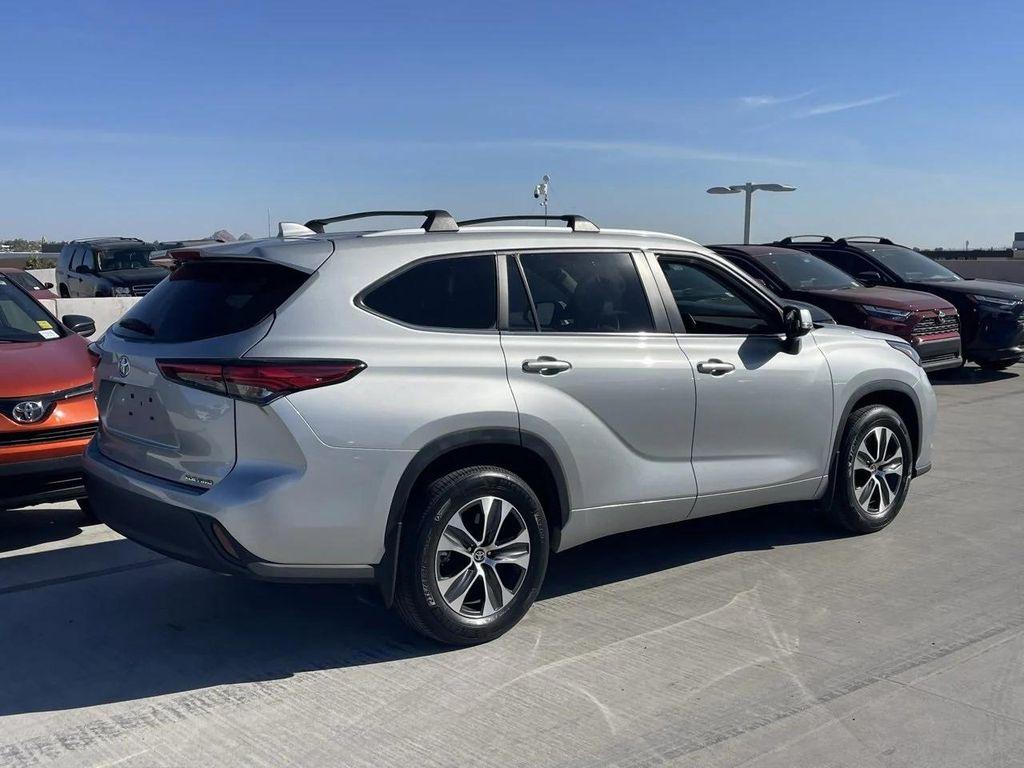 used 2023 Toyota Highlander car, priced at $37,998