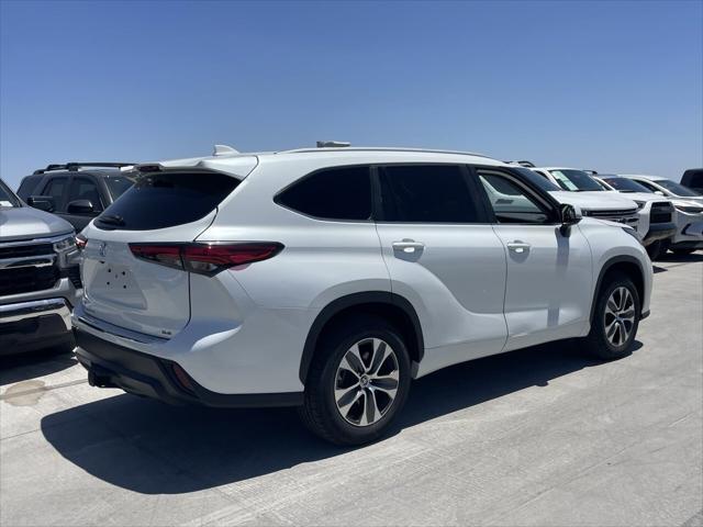 used 2023 Toyota Highlander car, priced at $37,445
