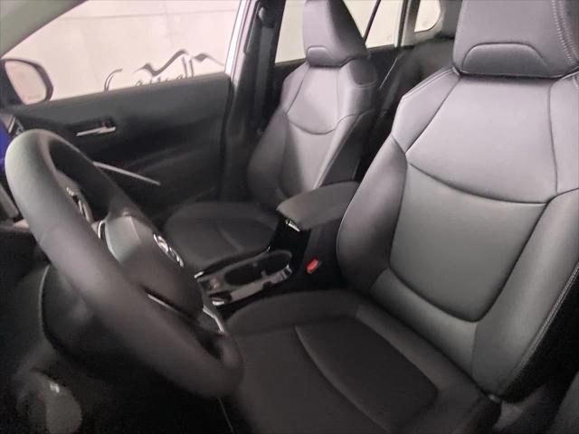 new 2025 Toyota Corolla Cross car, priced at $32,918