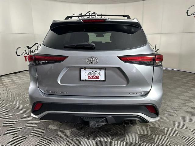 used 2021 Toyota Highlander car, priced at $31,019