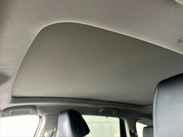 used 2023 Acura MDX car, priced at $42,197