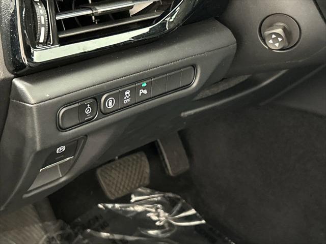 used 2023 Acura MDX car, priced at $42,197