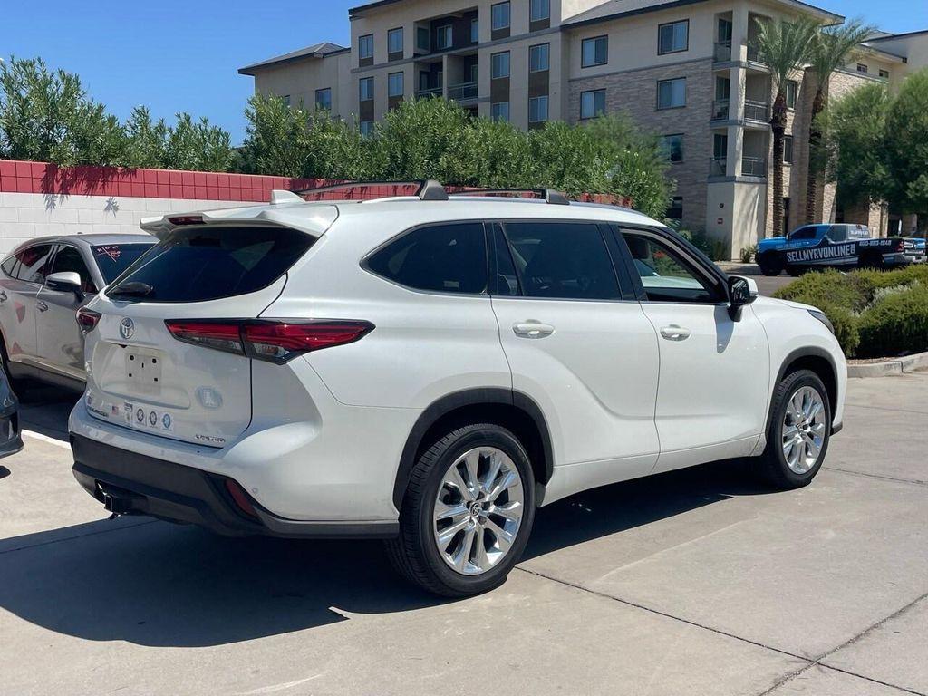 used 2020 Toyota Highlander car, priced at $32,788