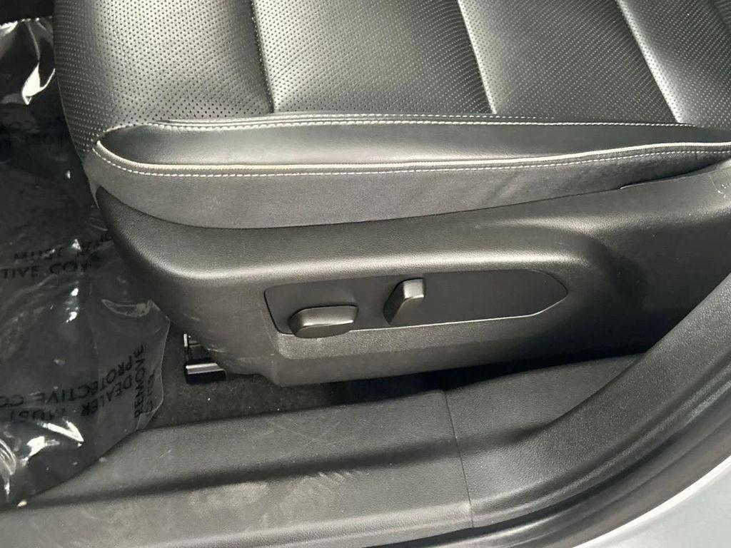 used 2023 Buick Envision car, priced at $24,475