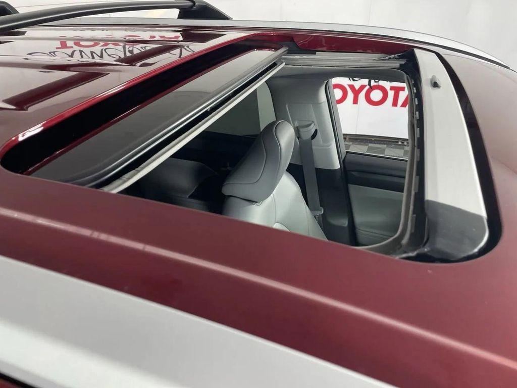 new 2025 Toyota Highlander car, priced at $49,527