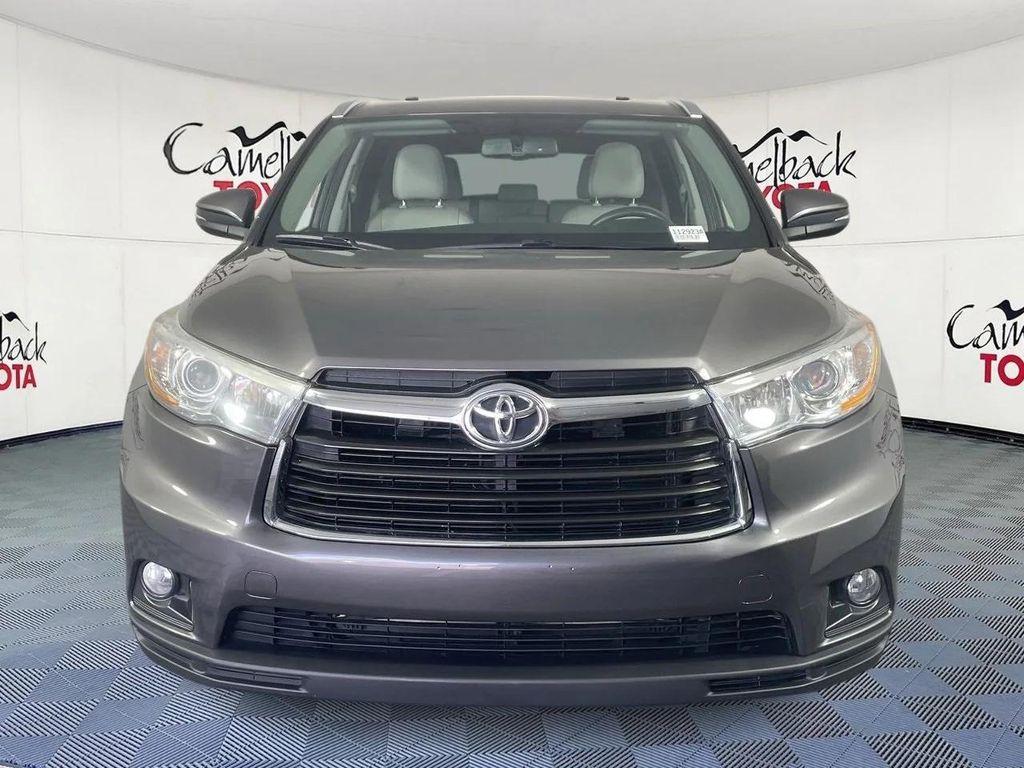 used 2015 Toyota Highlander car, priced at $17,988