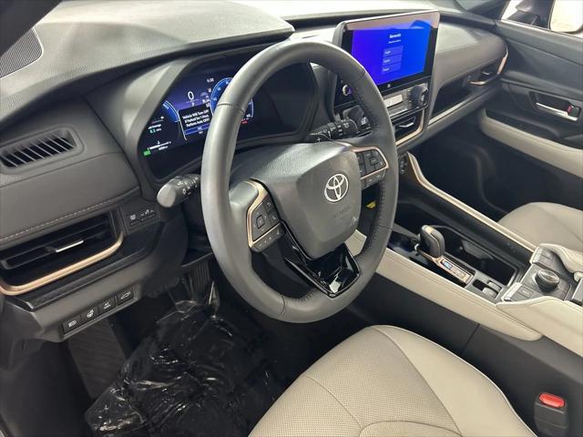 used 2025 Toyota Grand Highlander Hybrid car, priced at $58,888