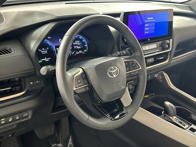 used 2025 Toyota Grand Highlander Hybrid car, priced at $58,888