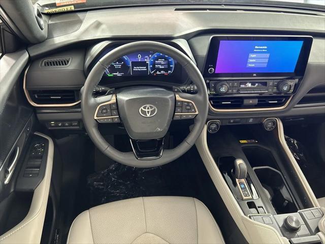 used 2025 Toyota Grand Highlander Hybrid car, priced at $58,888