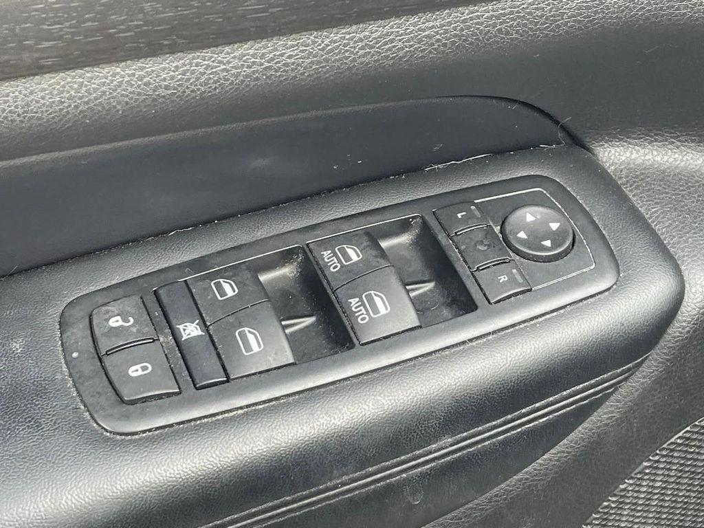 used 2016 Jeep Grand Cherokee car, priced at $11,656