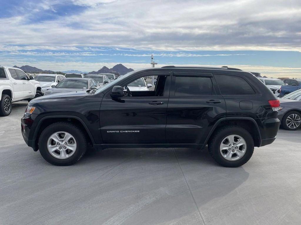used 2016 Jeep Grand Cherokee car, priced at $11,656
