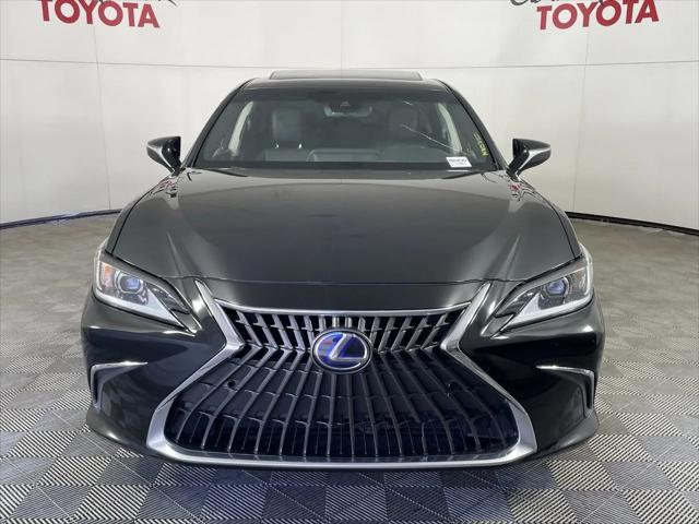 used 2022 Lexus ES 300h car, priced at $37,325