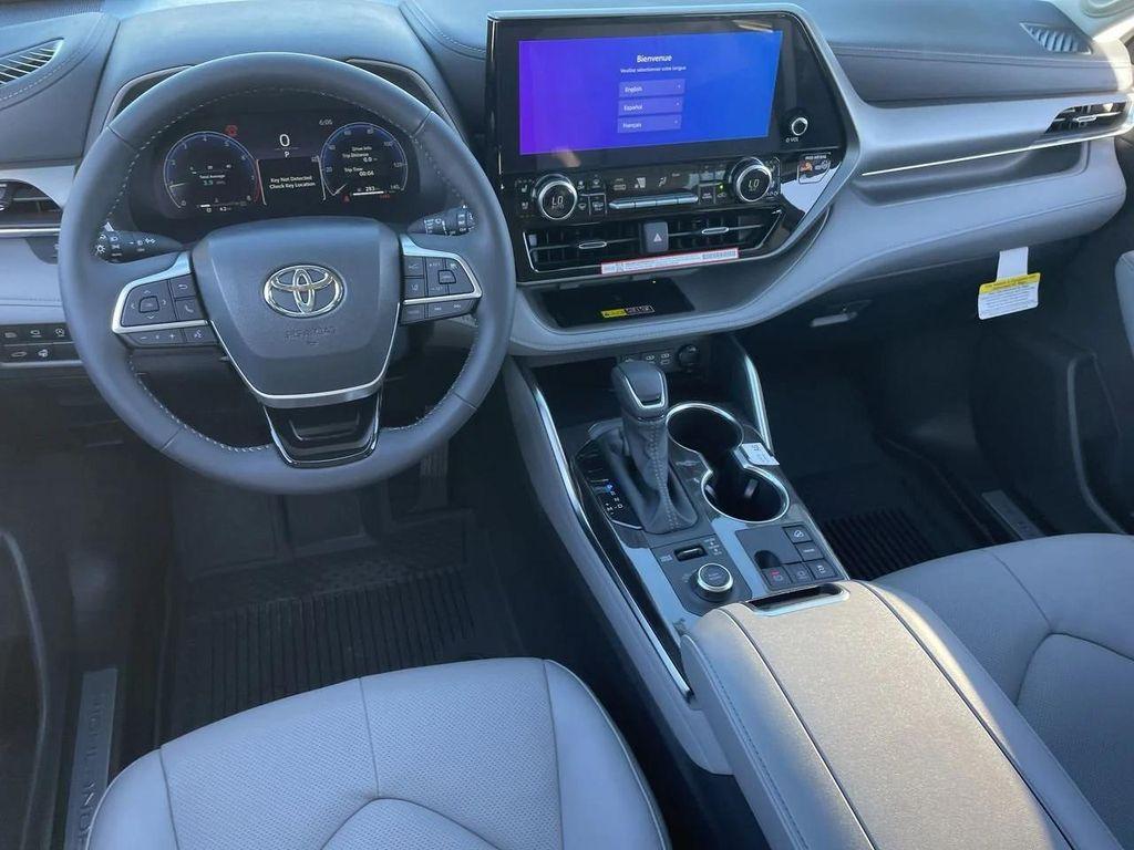 new 2026 Toyota Highlander car, priced at $52,933