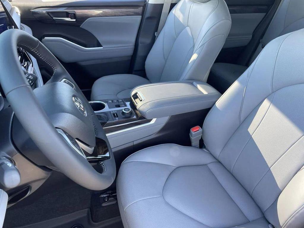 new 2026 Toyota Highlander car, priced at $52,933