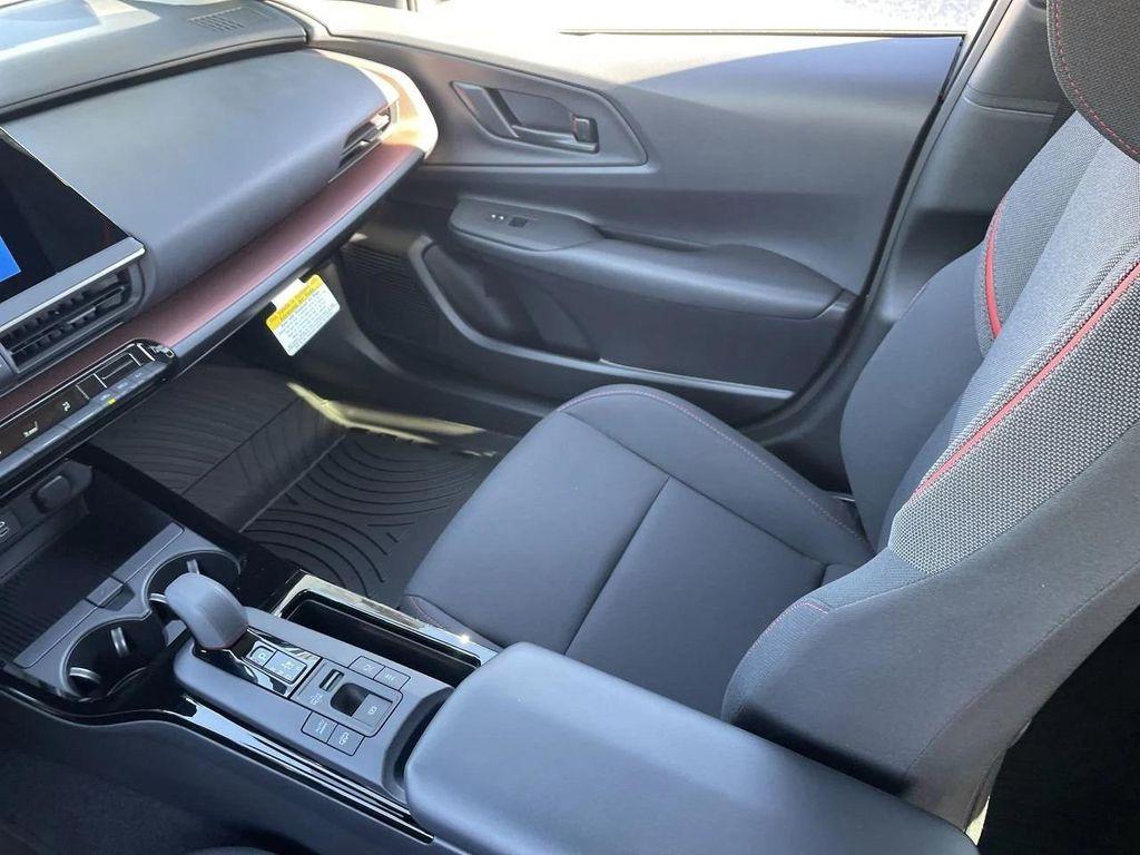 new 2026 Toyota Prius Plug-In Hybrid car, priced at $35,678