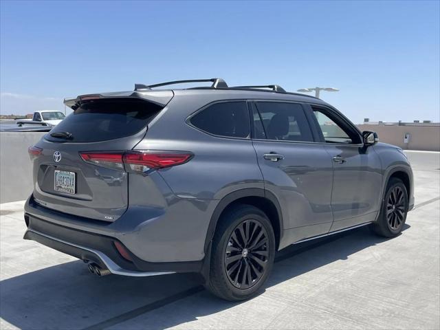 used 2023 Toyota Highlander car, priced at $41,718