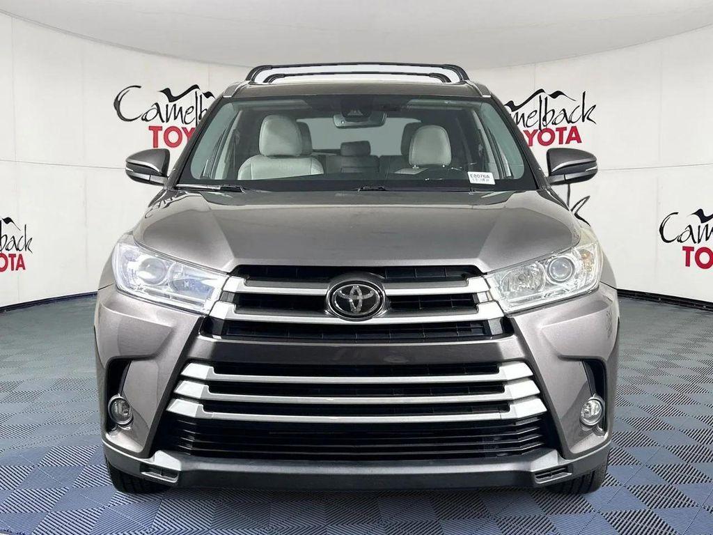 used 2019 Toyota Highlander car, priced at $24,488