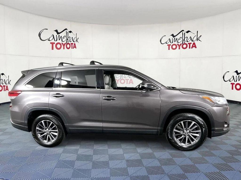 used 2019 Toyota Highlander car, priced at $24,488