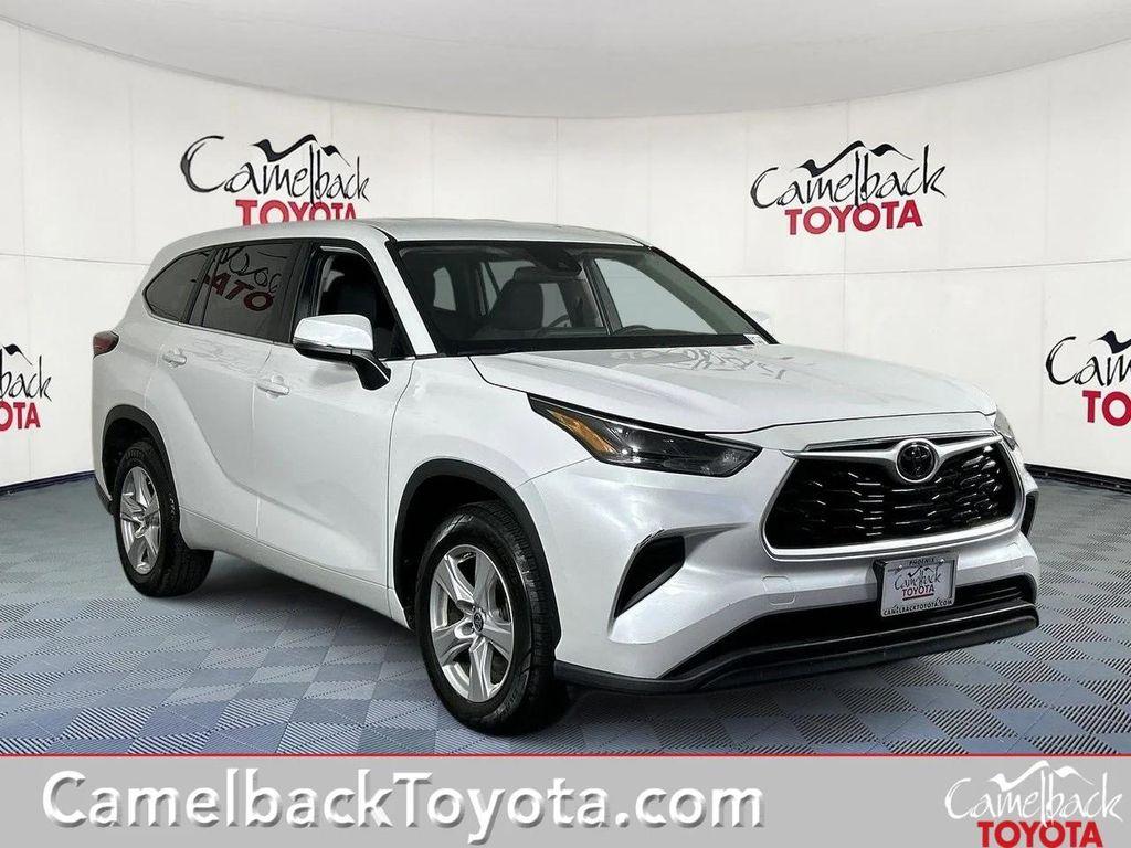 used 2023 Toyota Highlander car, priced at $30,485