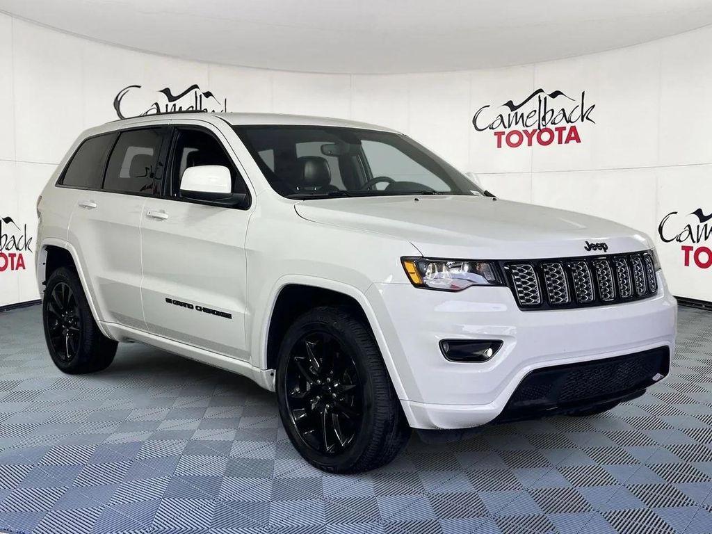 used 2022 Jeep Grand Cherokee car, priced at $28,533
