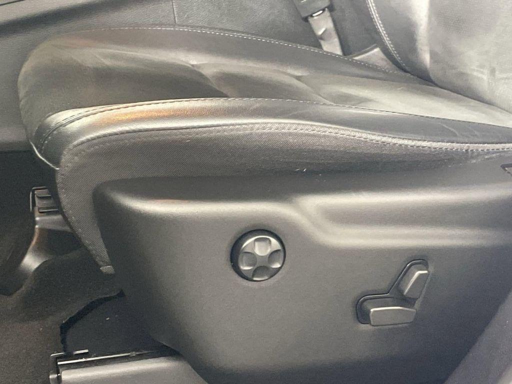 used 2022 Jeep Grand Cherokee car, priced at $28,533