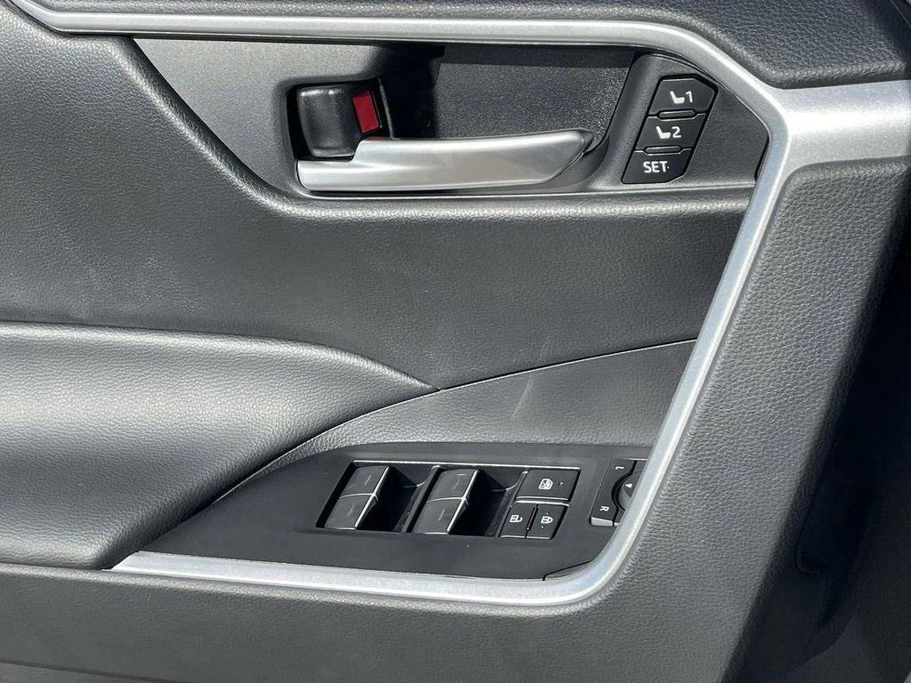 new 2025 Toyota RAV4 car, priced at $38,078
