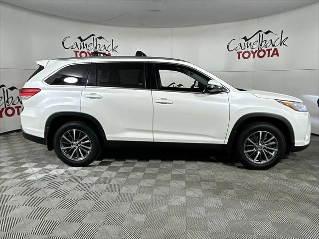 used 2019 Toyota Highlander car, priced at $27,146