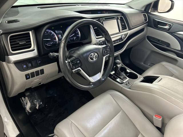 used 2019 Toyota Highlander car, priced at $27,146