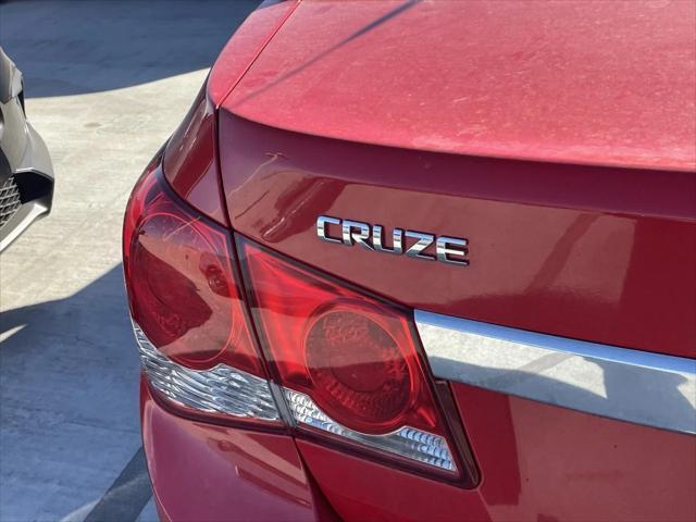 used 2014 Chevrolet Cruze car, priced at $8,500