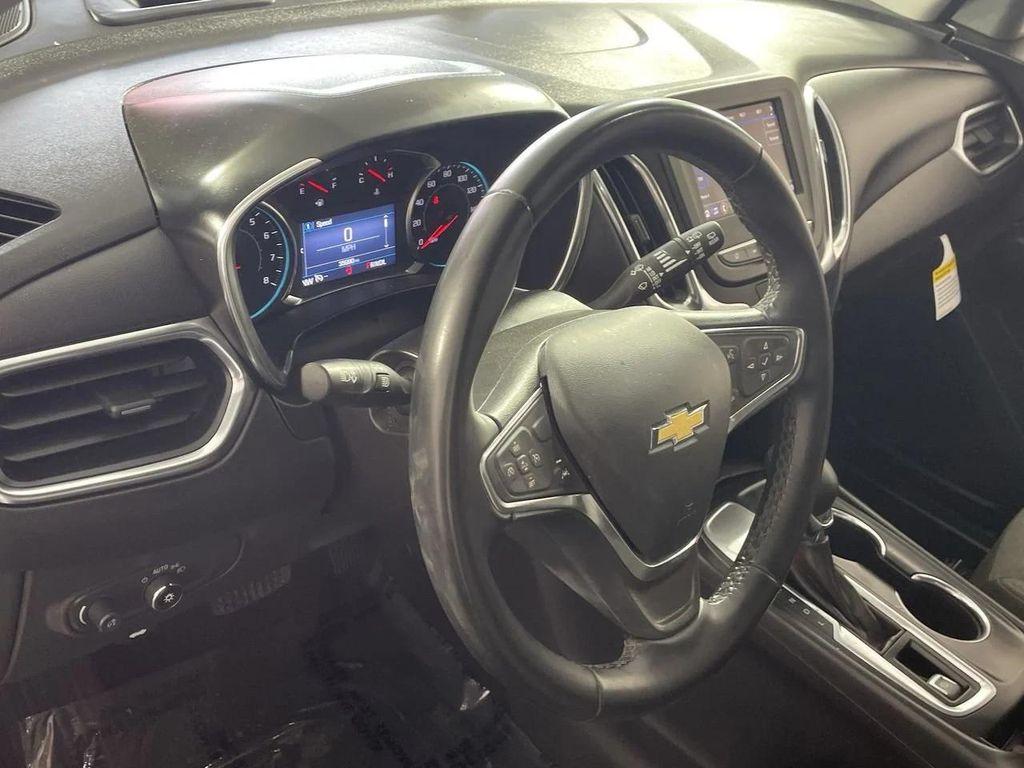 used 2024 Chevrolet Equinox car, priced at $19,488