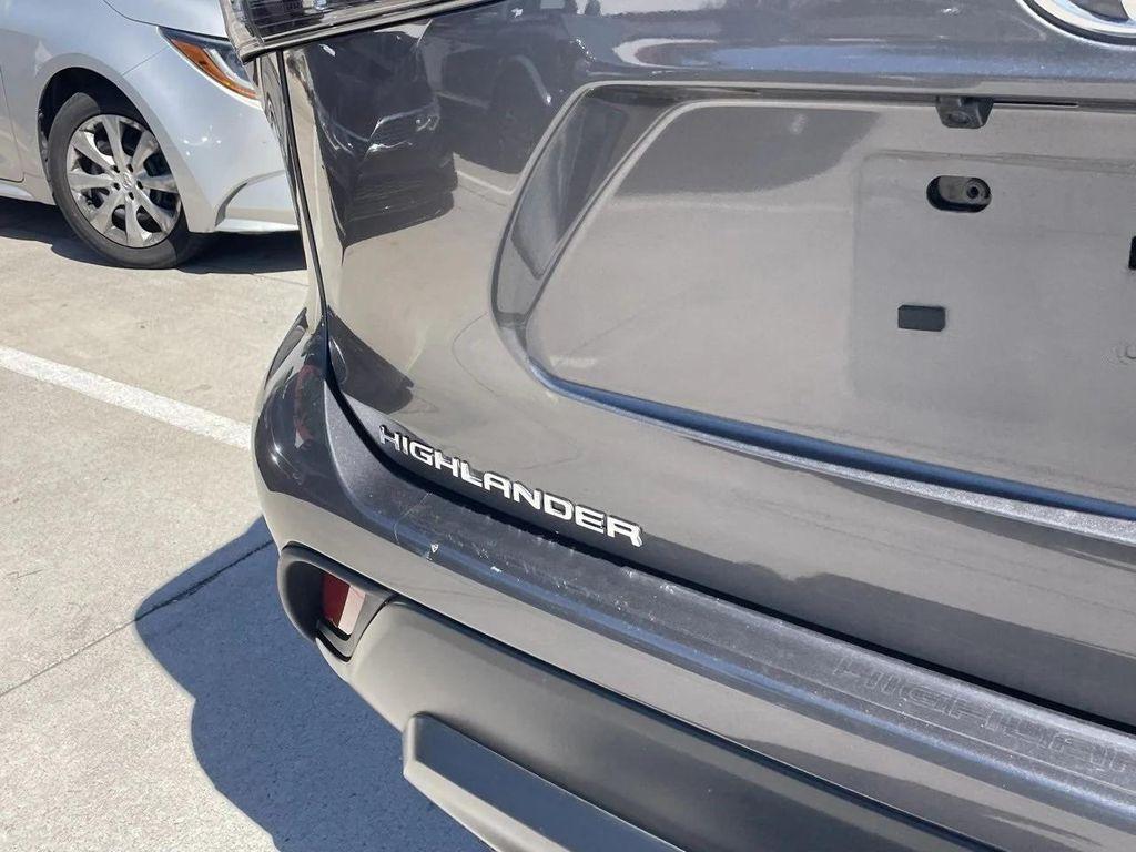 used 2024 Toyota Highlander car, priced at $40,845