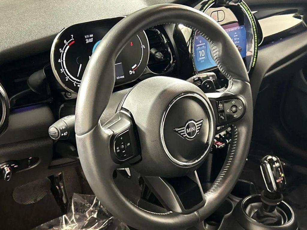 used 2023 MINI Hardtop car, priced at $23,888