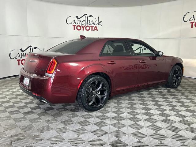 used 2022 Chrysler 300 car, priced at $25,888