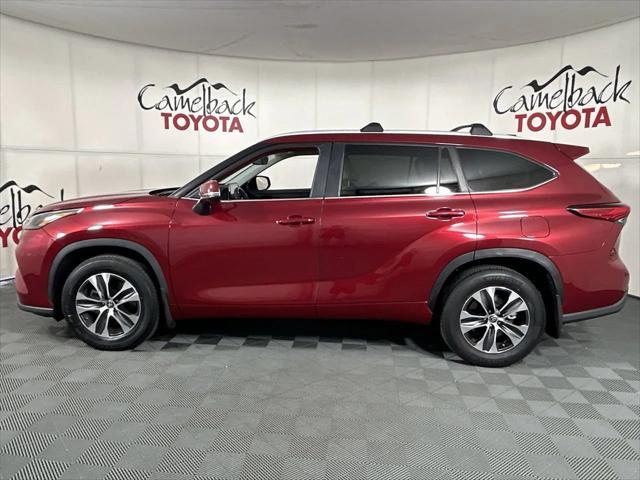 used 2023 Toyota Highlander car, priced at $38,270