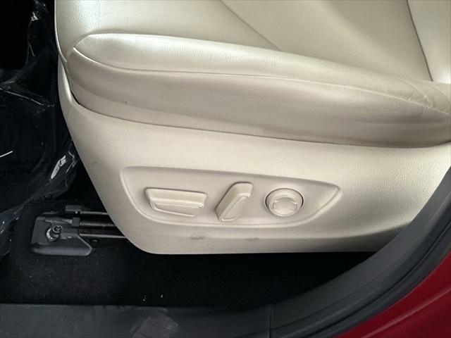 used 2023 Toyota Highlander car, priced at $38,270