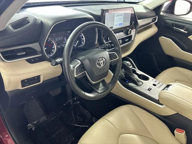 used 2023 Toyota Highlander car, priced at $38,270