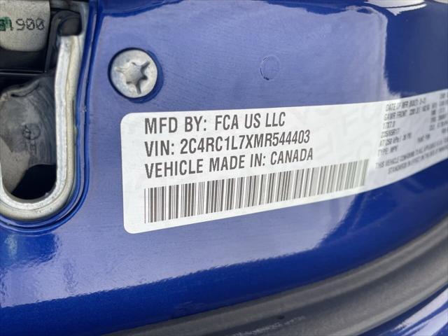 used 2021 Chrysler Pacifica Hybrid car, priced at $26,533
