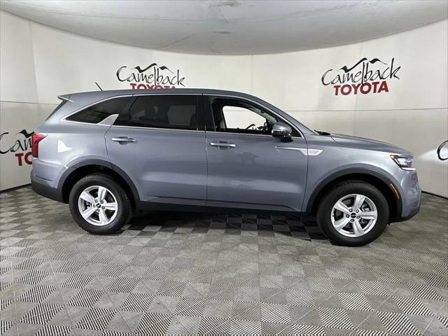 used 2023 Kia Sorento car, priced at $25,888