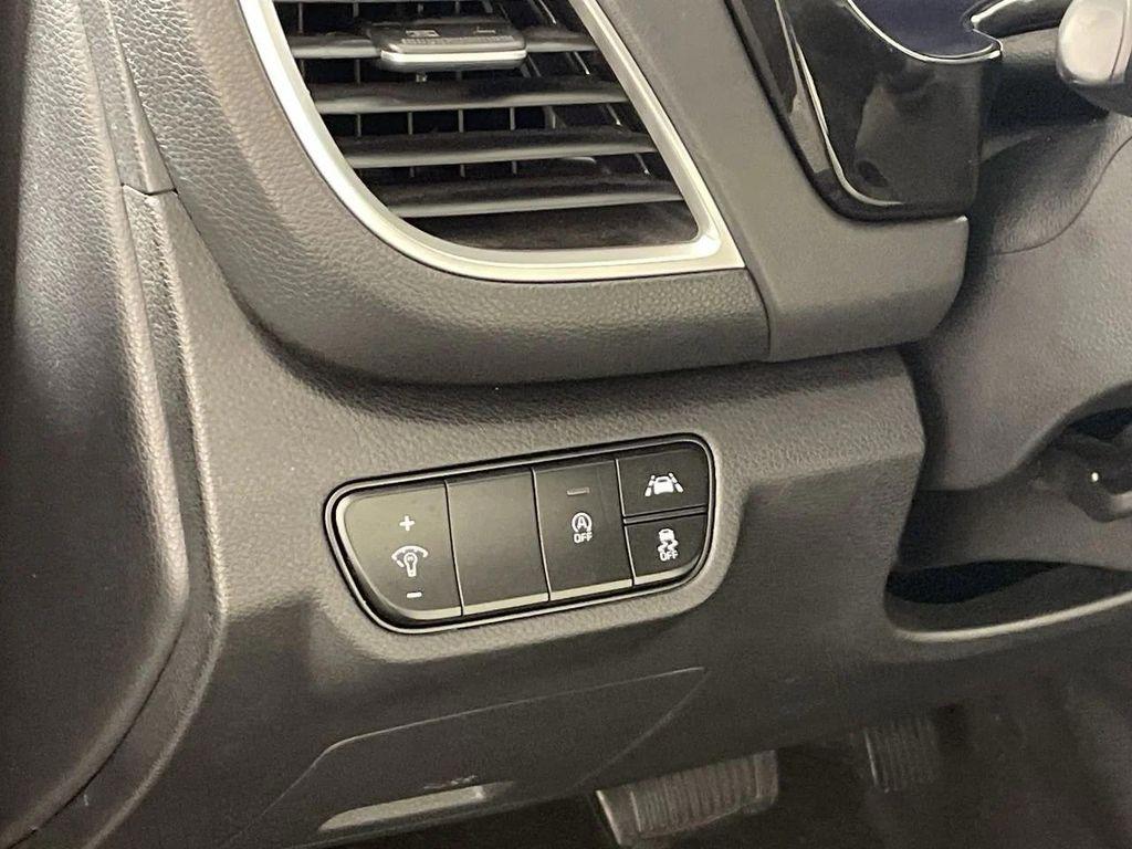 used 2021 Kia Seltos car, priced at $17,079