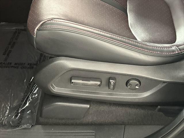 used 2025 Honda Pilot car, priced at $48,997