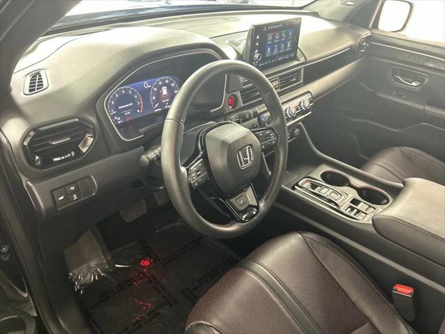 used 2025 Honda Pilot car, priced at $48,997