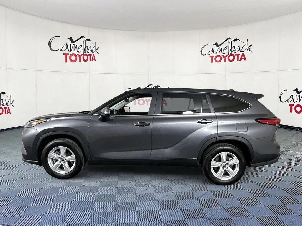 used 2023 Toyota Highlander car, priced at $35,436