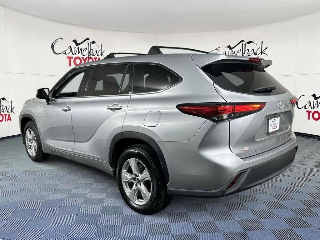 used 2021 Toyota Highlander car, priced at $24,888