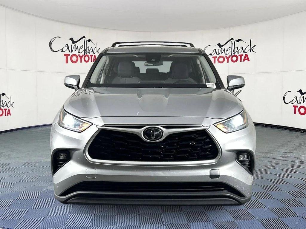 used 2021 Toyota Highlander car, priced at $24,888