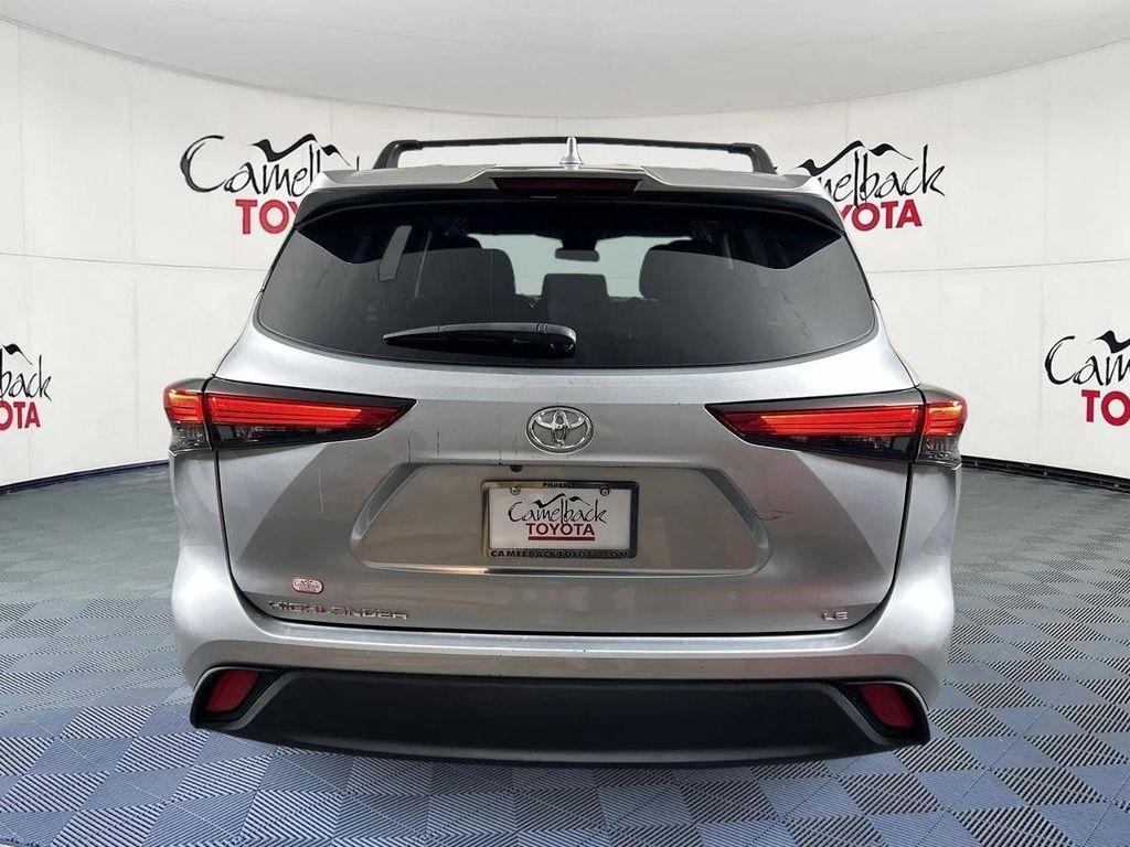 used 2021 Toyota Highlander car, priced at $24,888