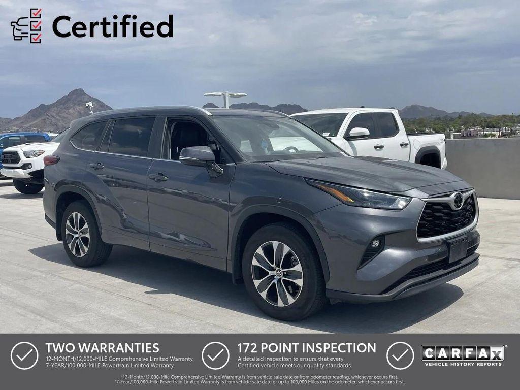 used 2023 Toyota Highlander car, priced at $33,888